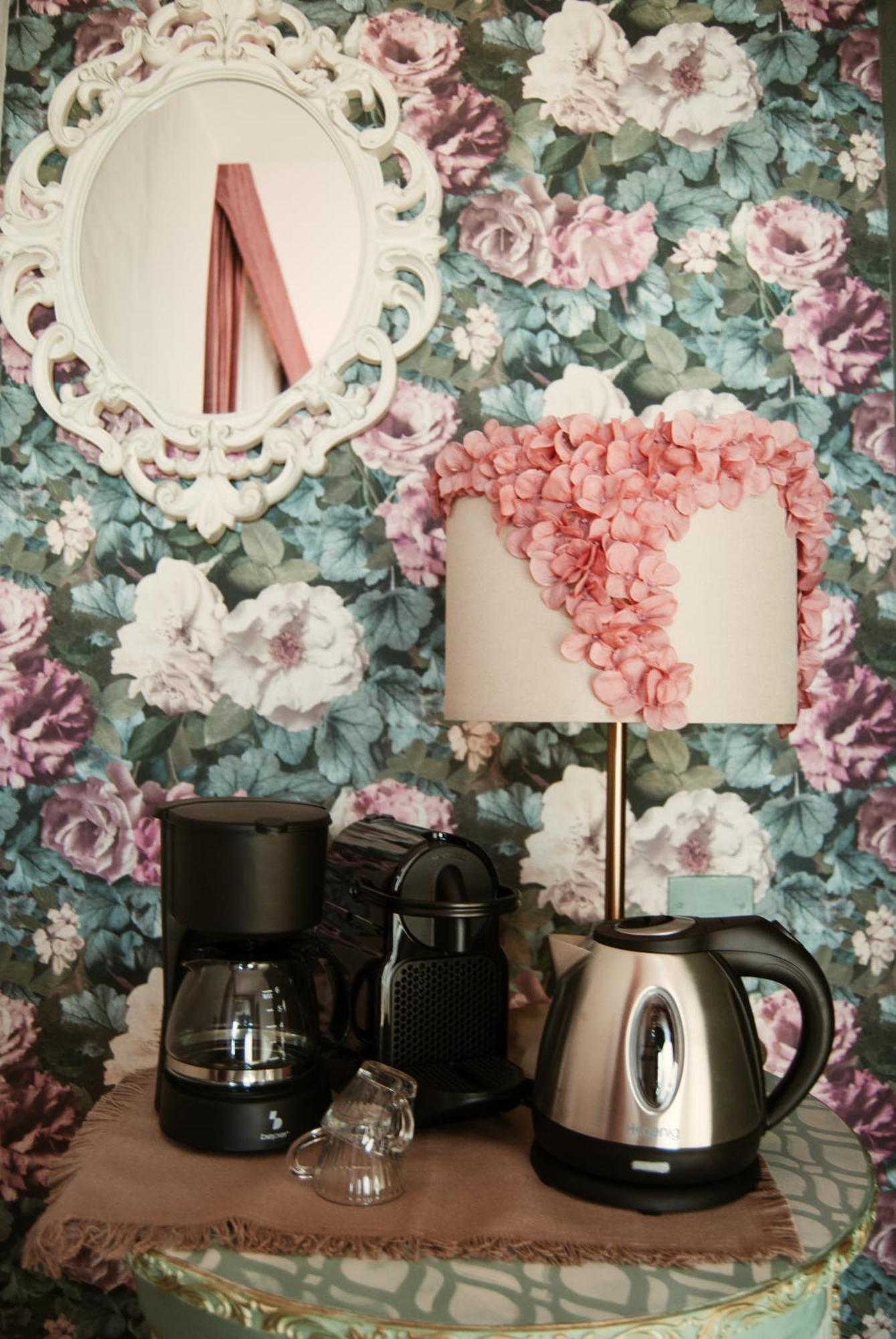 Welcome Traveller Frida'S Rooms كابرينو فيرونيسي المظهر الخارجي الصورة