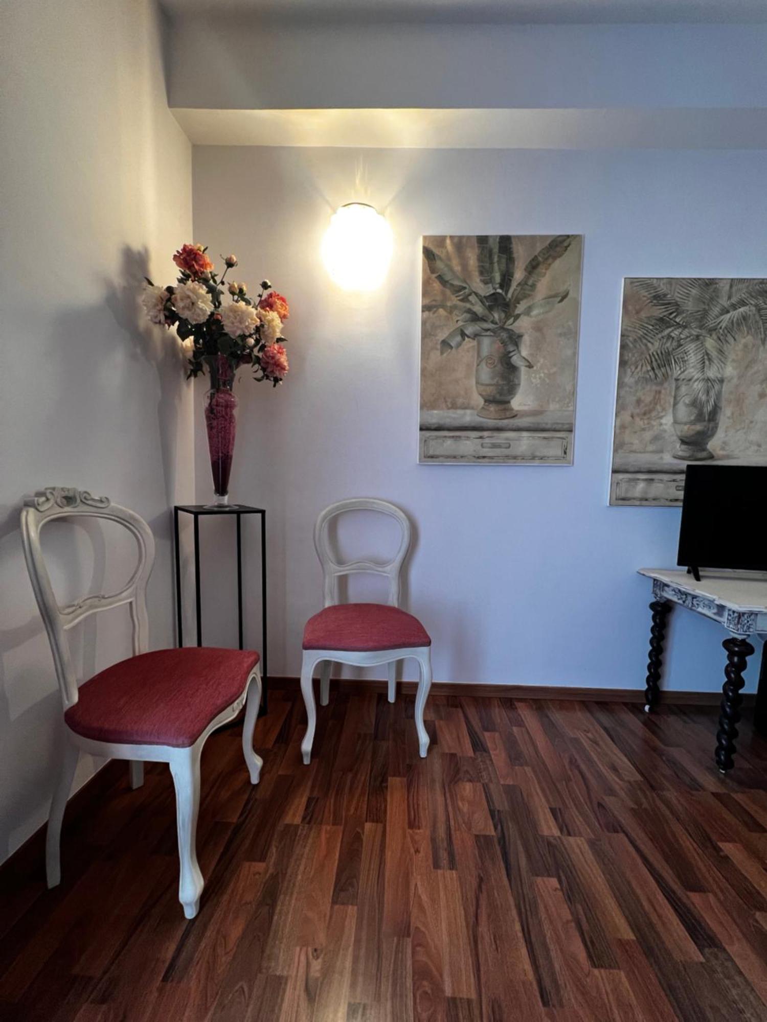 Welcome Traveller Frida'S Rooms كابرينو فيرونيسي المظهر الخارجي الصورة
